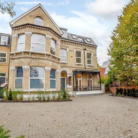 Apartamento Modern And Light 2 Bed Flat In Sw2 Londres Exterior foto